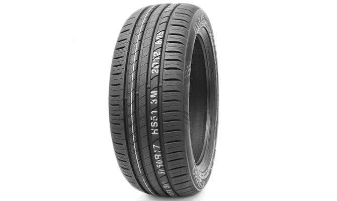 Kumho ECSTA HS51